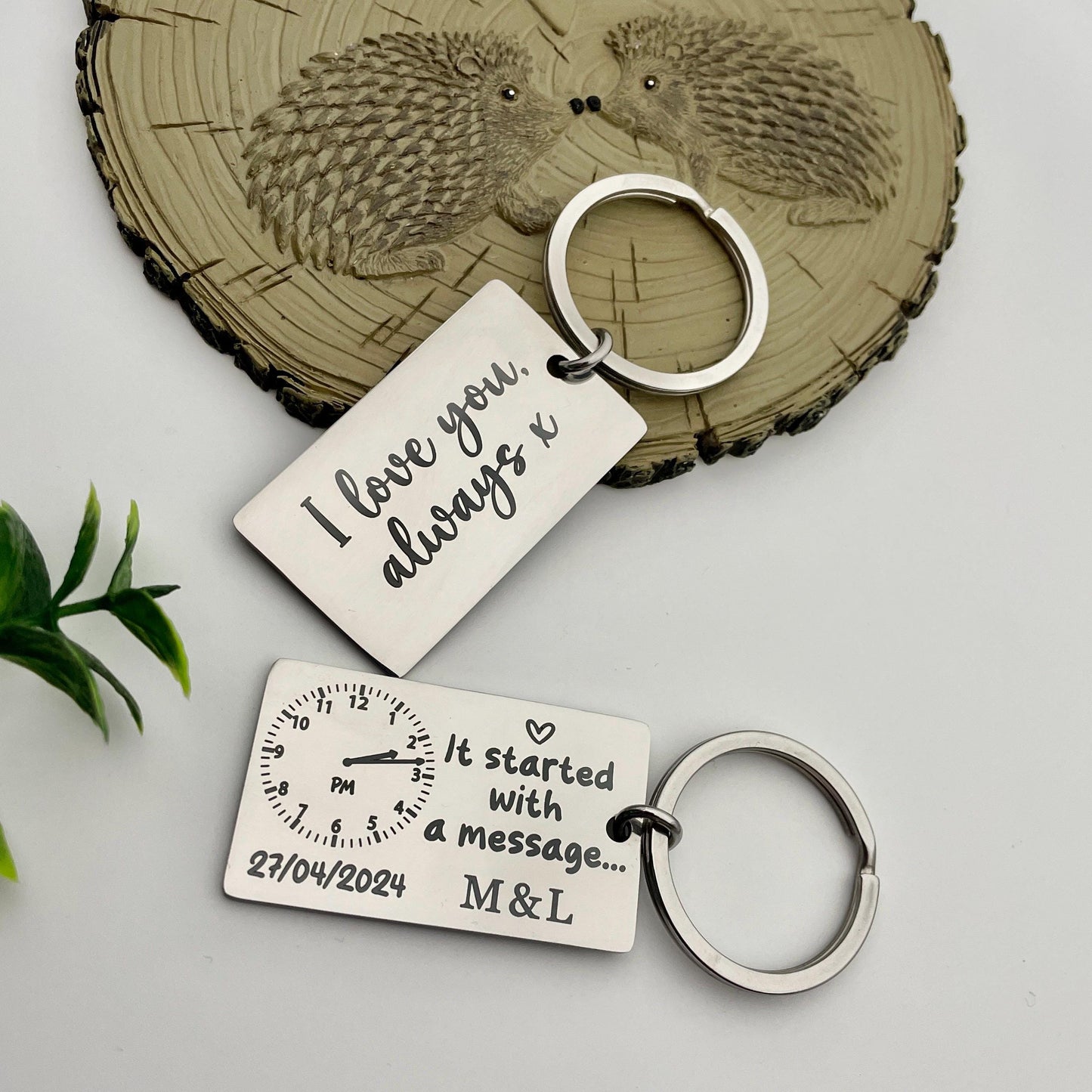 It Started with a Message... | Personalised Couples Anniversary Keyring - Custom Date and Time - Relationship Gift,Engravable Date Keychain