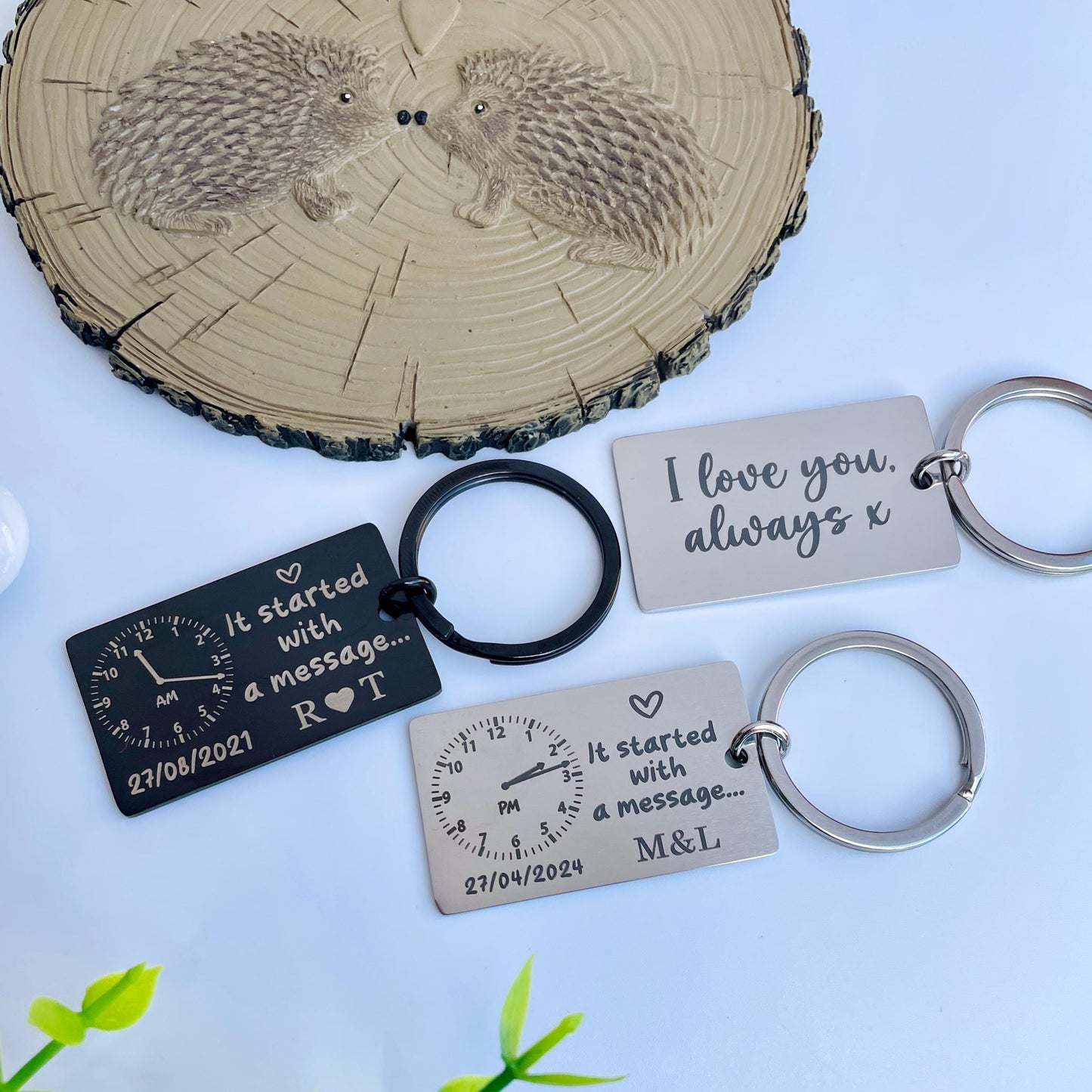 It Started with a Message... | Personalised Couples Anniversary Keyring - Custom Date and Time - Relationship Gift,Engravable Date Keychain