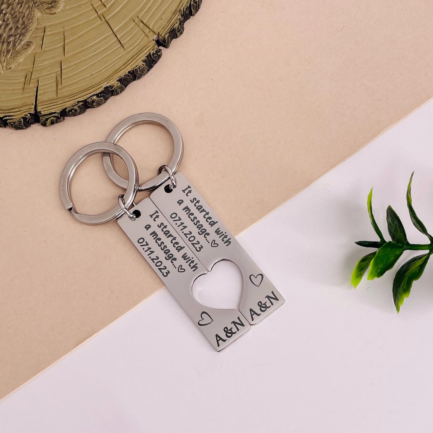It Started With a Message Keychain | Personalized Date & Time Couple Keyring Set | Romantic Gift for Anniversary, Wedding, Valentine's Day