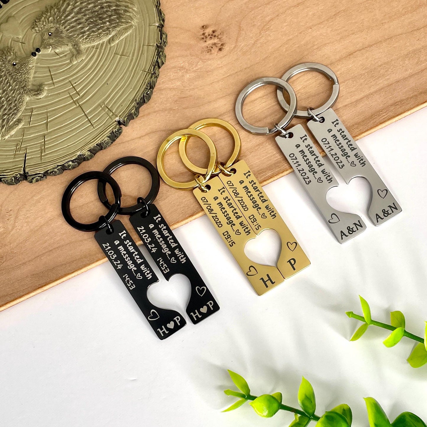 It Started With a Message Keychain | Personalized Date & Time Couple Keyring Set | Romantic Gift for Anniversary, Wedding, Valentine's Day