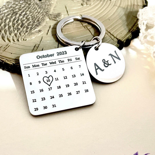Personalised Calendar Keychain | Keyring Gift | keychain Name | Heart Keychain | Wedding Gift | Birthday Gift | Anniversary Gift Date keyring