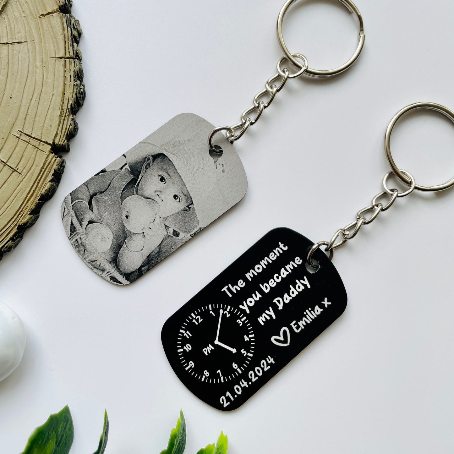 Personalised Daddy Photo Keyring - The Moment You Became My Daddy | Personalised New Born Baby Gift | Gift for New Mummy Daddy Grandma Nanny