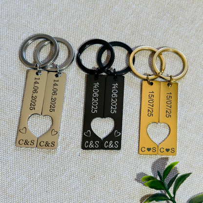 Custom Pair of engraved Wedding Mr & Mrs Keyrings, Couple Anniversary Gift, Wedding Date Keyrings, Wedding gift, Valentines Gift for Him Her
